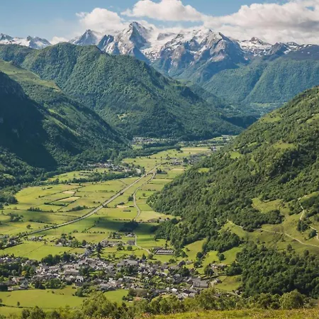 Escapade Montagne En Famille, Cosy Avec Piscine Couverte Lägenhet