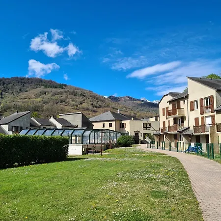 Escapade Montagne En Famille, Cosy Avec Piscine Couverte 公寓